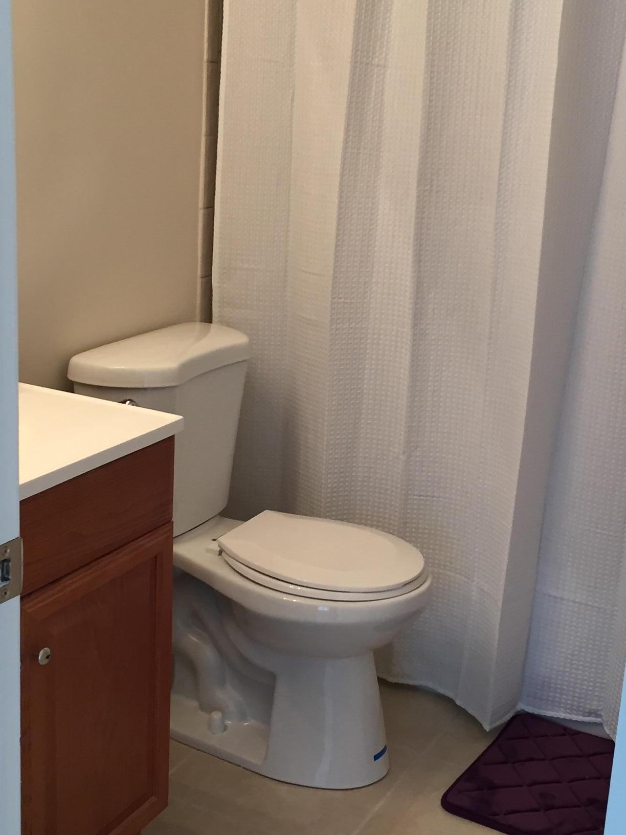 826 Twin Lakes Drive 18-D