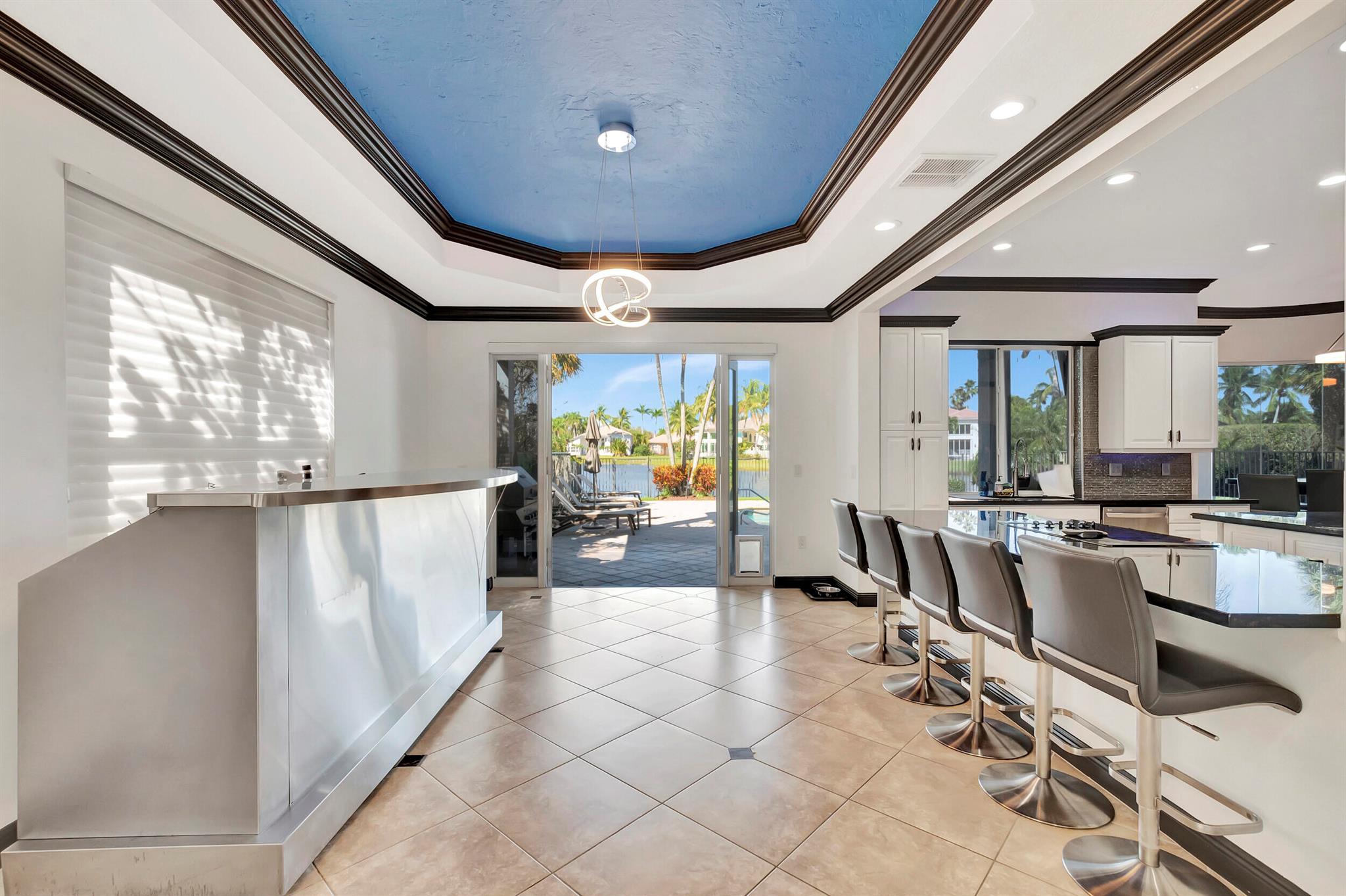 9527 Barletta Winds Point