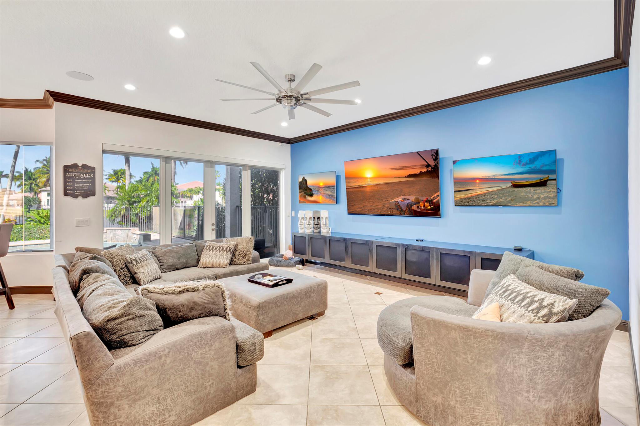 9527 Barletta Winds Point