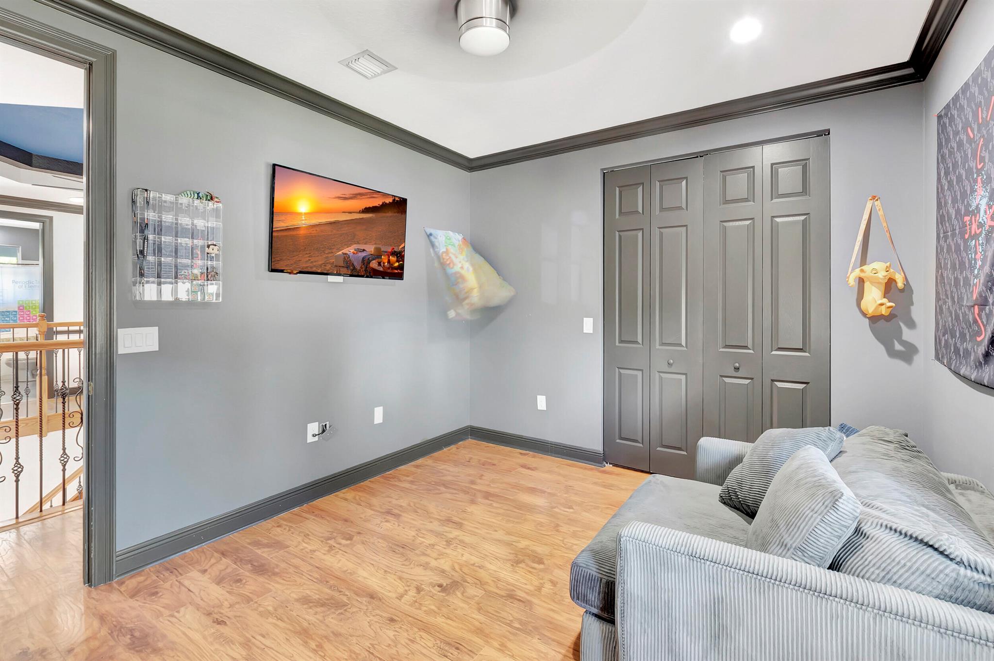 9527 Barletta Winds Point