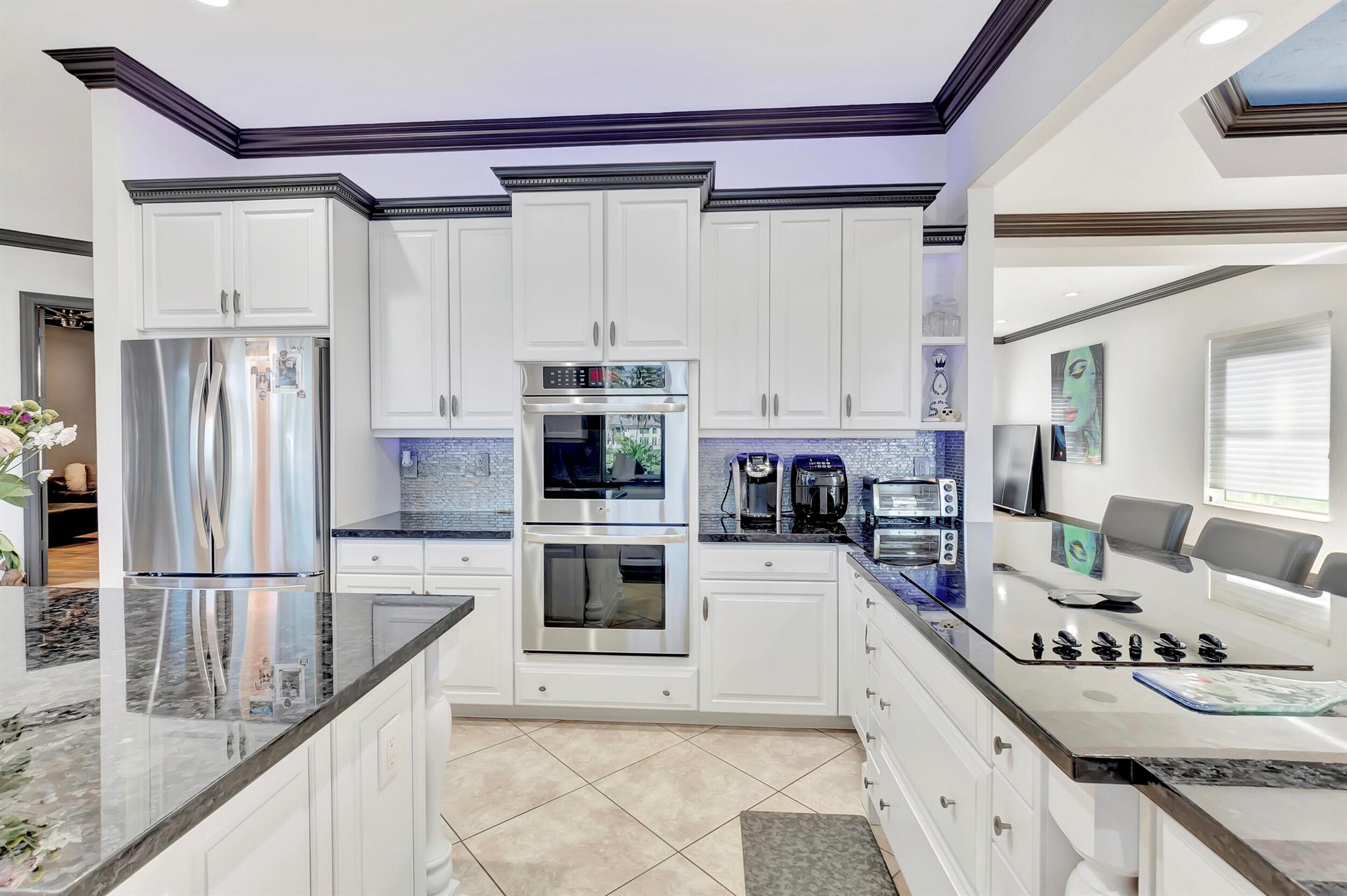 9527 Barletta Winds Point