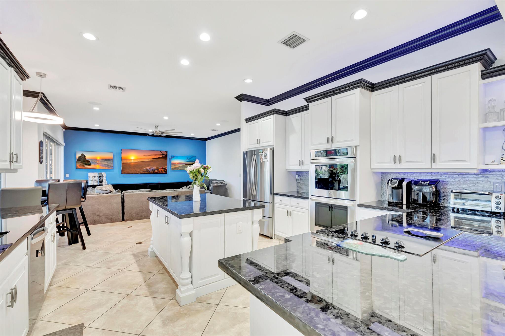 9527 Barletta Winds Point