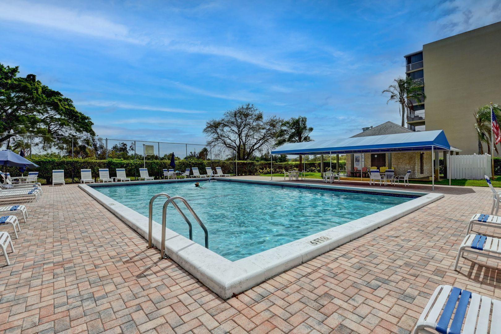 5700 NW 2nd Avenue 111