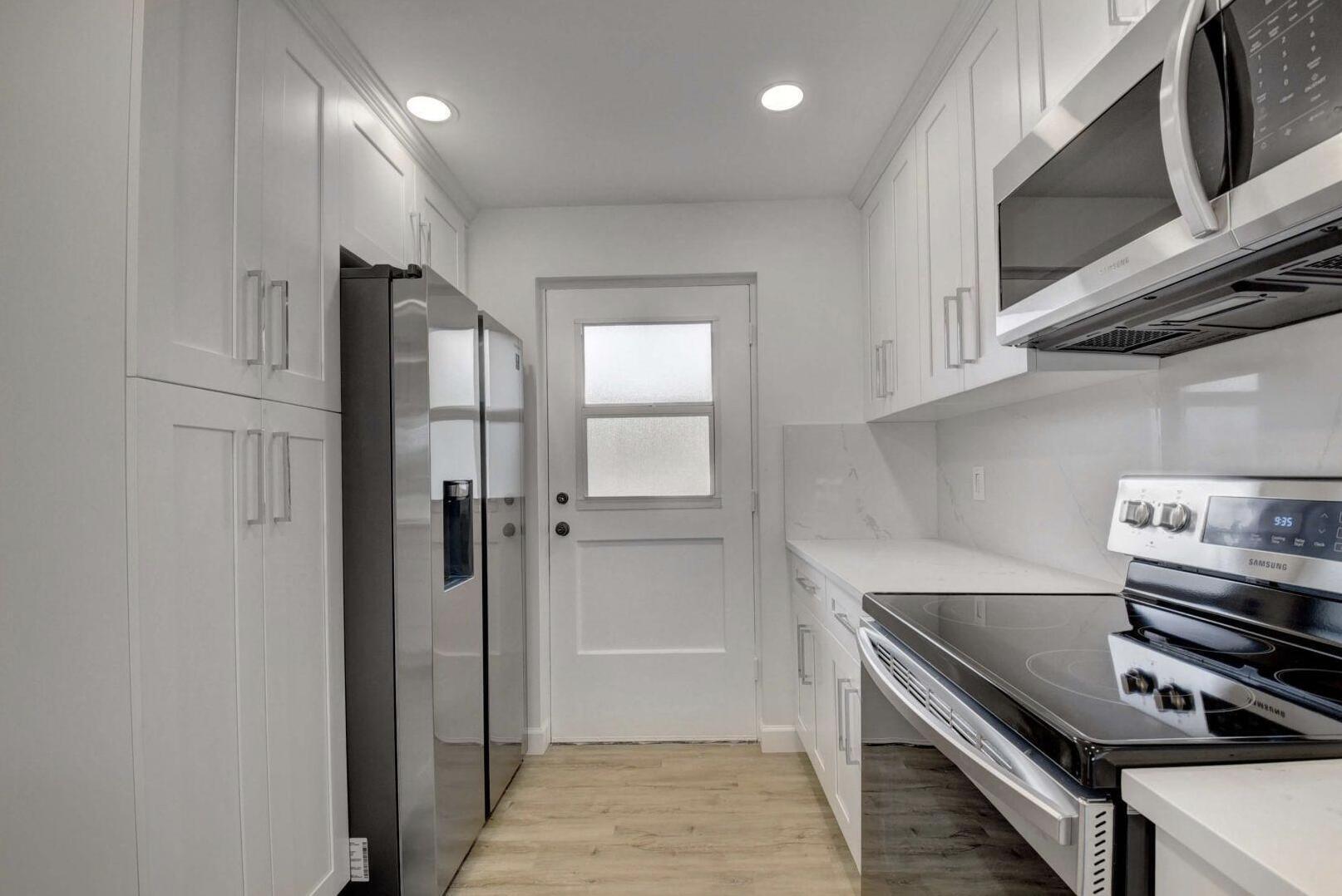 5700 NW 2nd Avenue 111