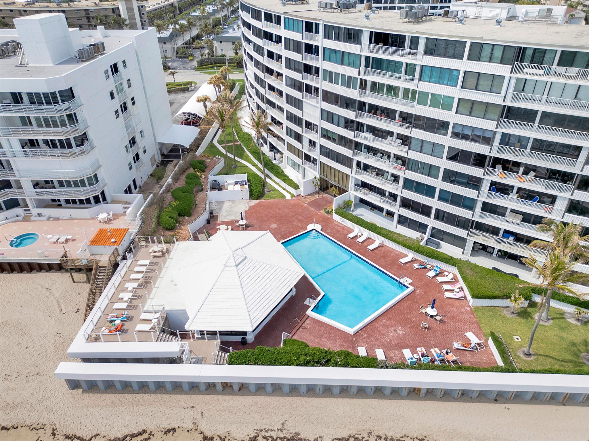 3590 S Ocean Boulevard S 101