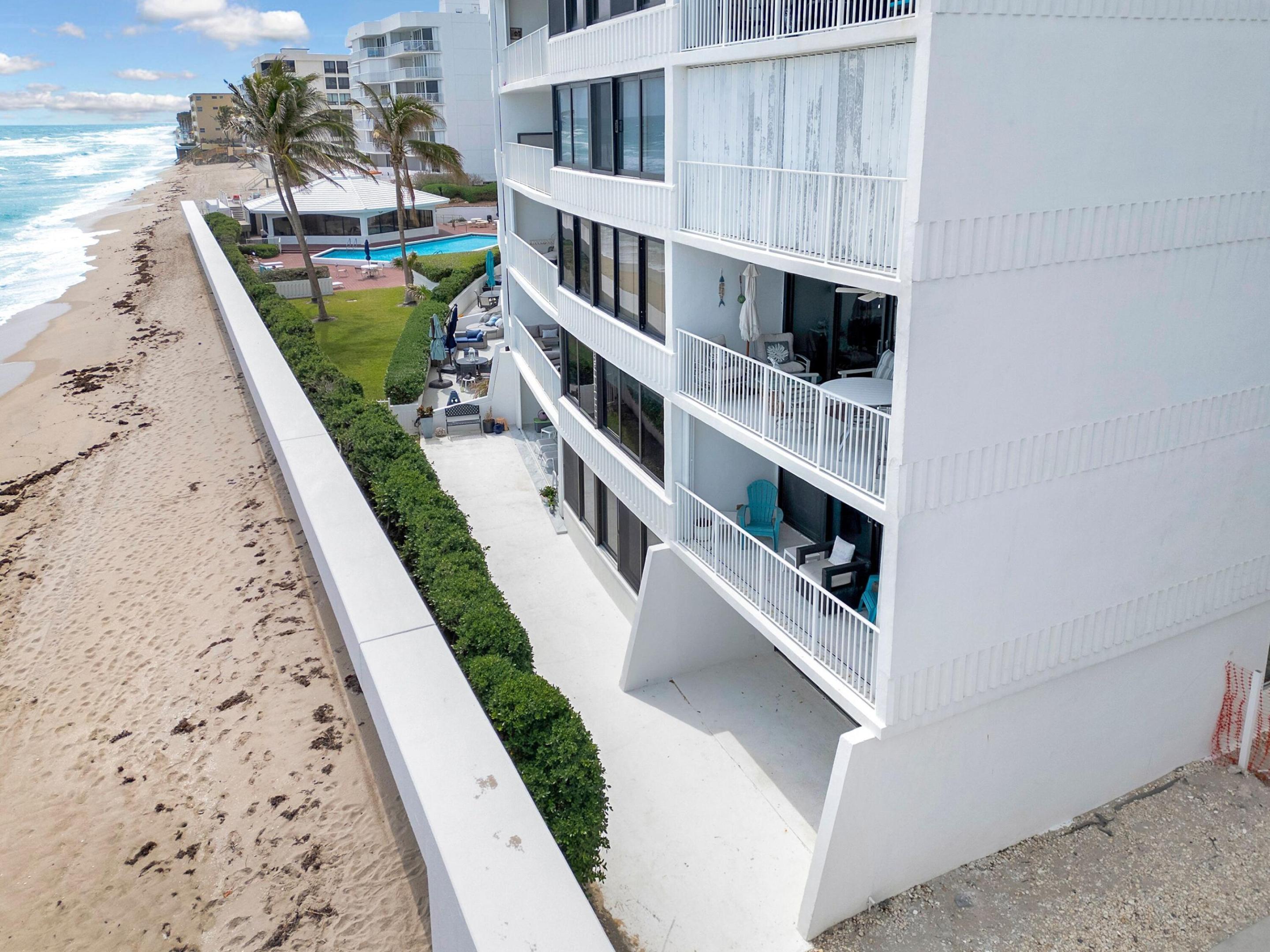 3590 S Ocean Boulevard S 101