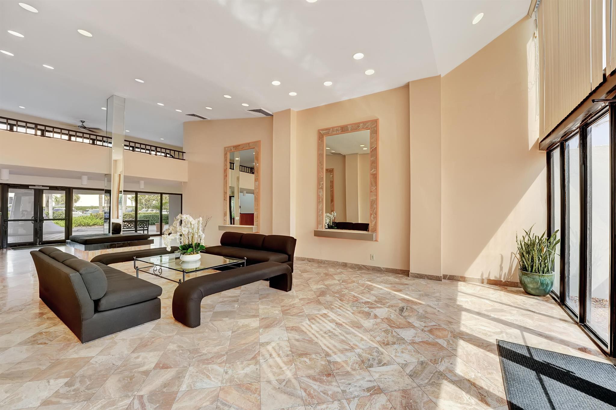 3590 S Ocean Boulevard S 101