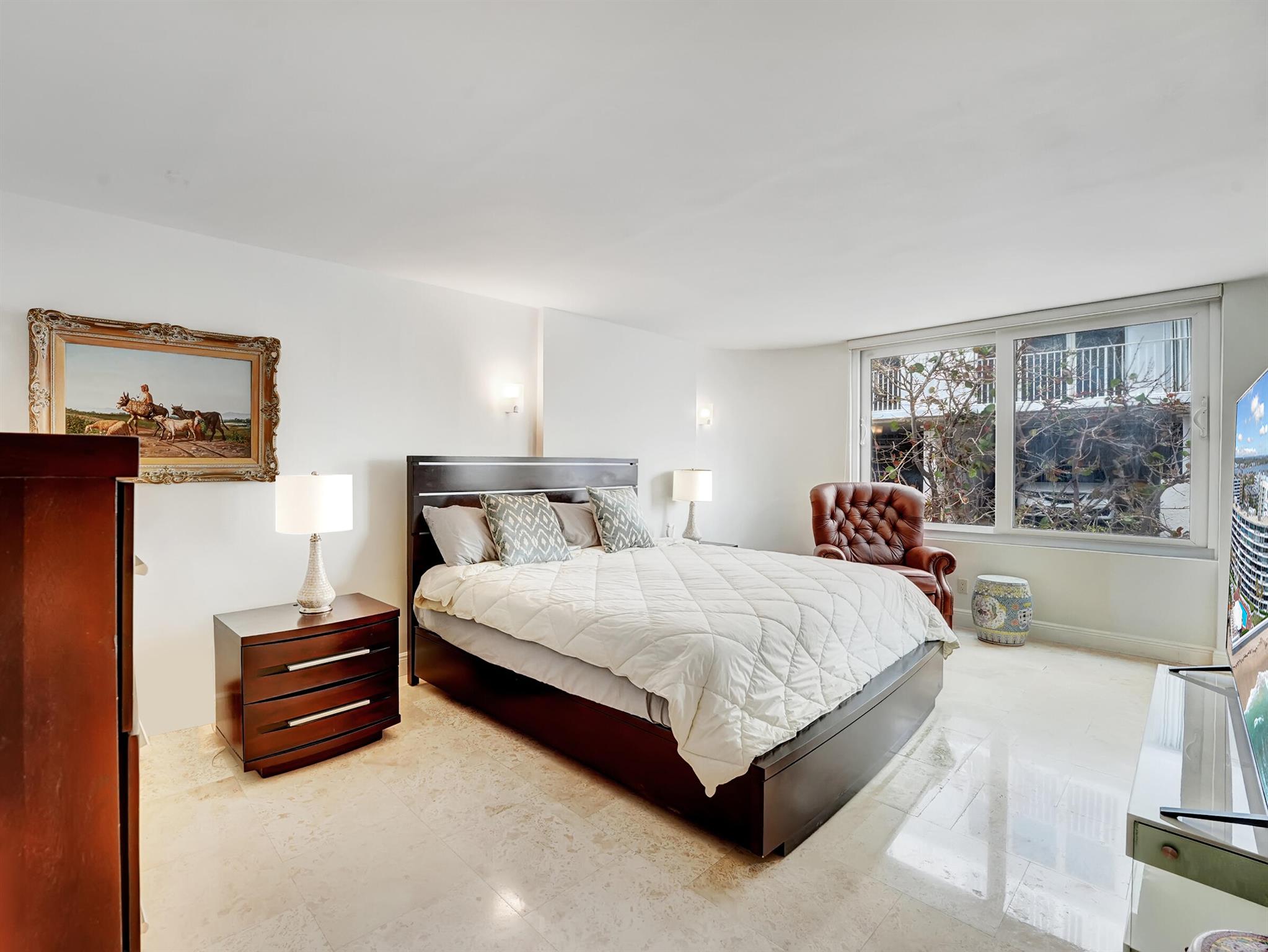 3590 S Ocean Boulevard S 101