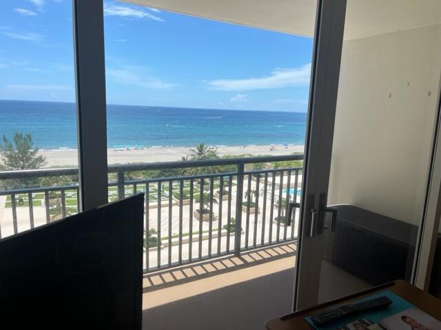 2000 S Ocean Boulevard 6 E