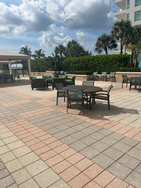 2000 S Ocean Boulevard 6 E