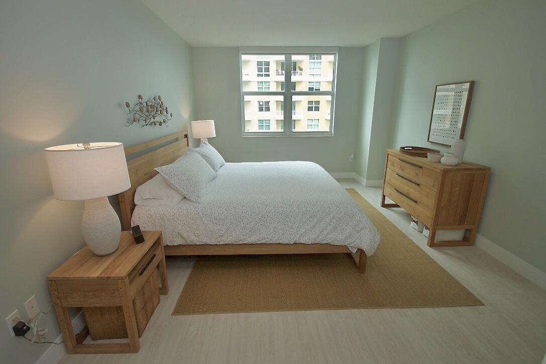 700 E Boulevard 1007