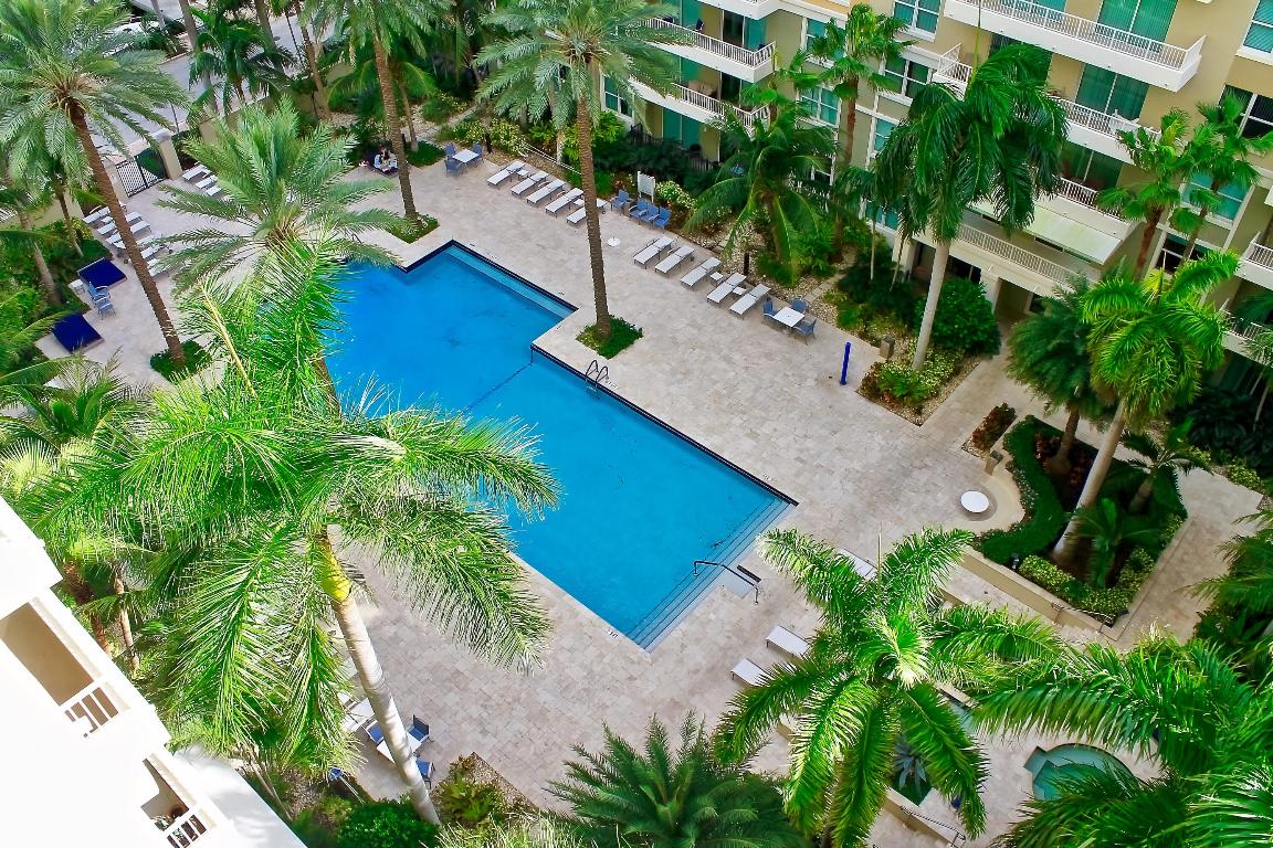 700 E Boulevard 1007