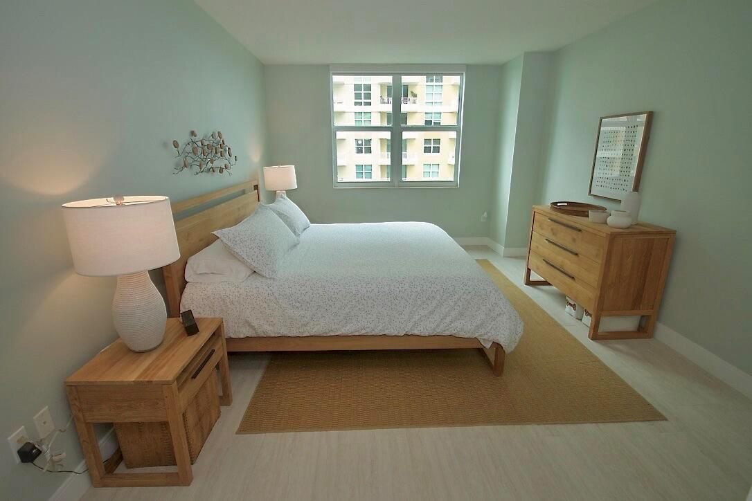 700 E Boulevard 1007