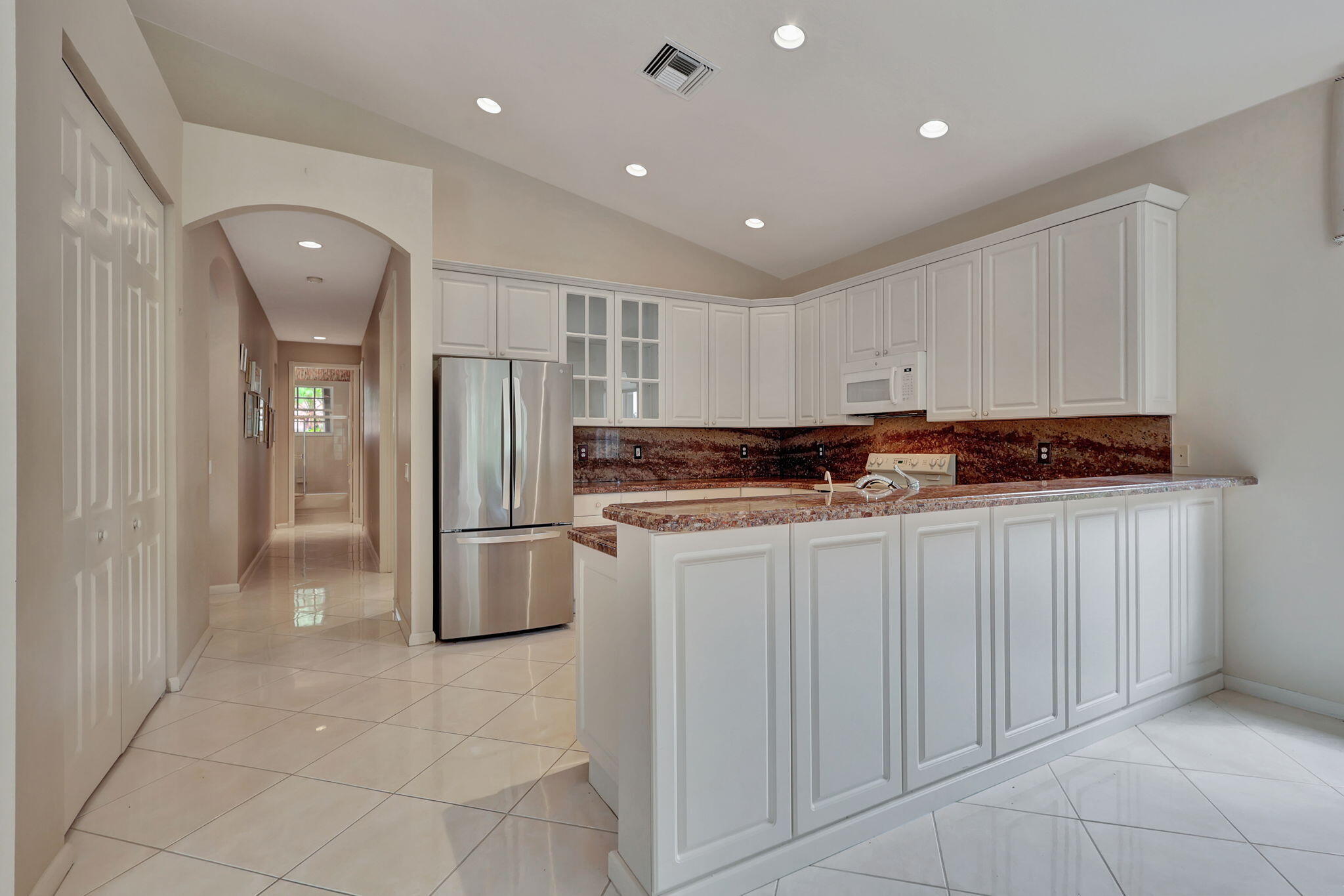 11766 Caracas Boulevard