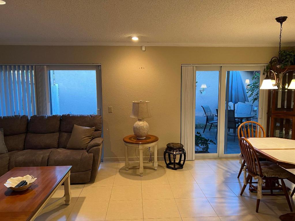 14732 Wildflower Lane