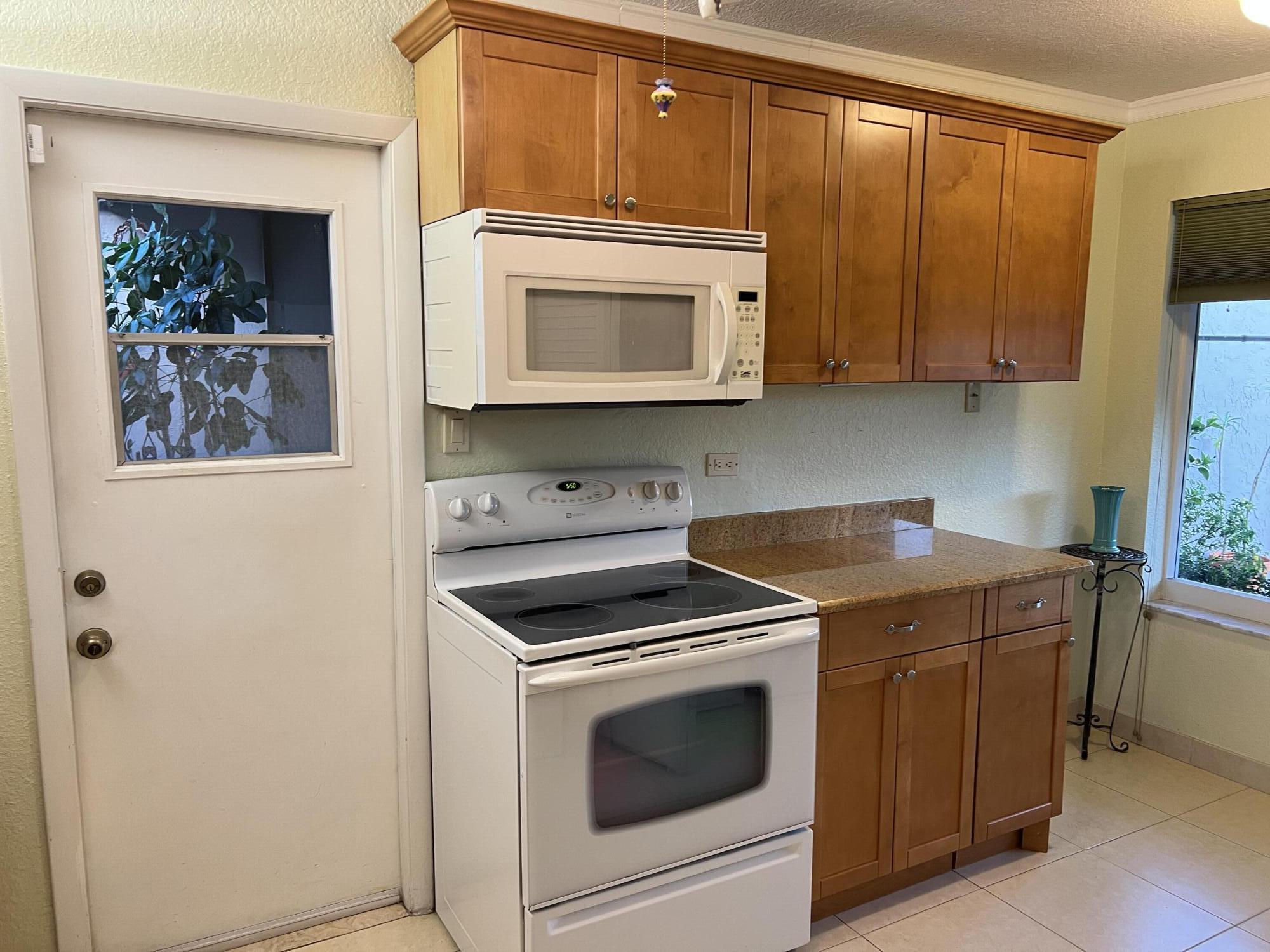 14732 Wildflower Lane