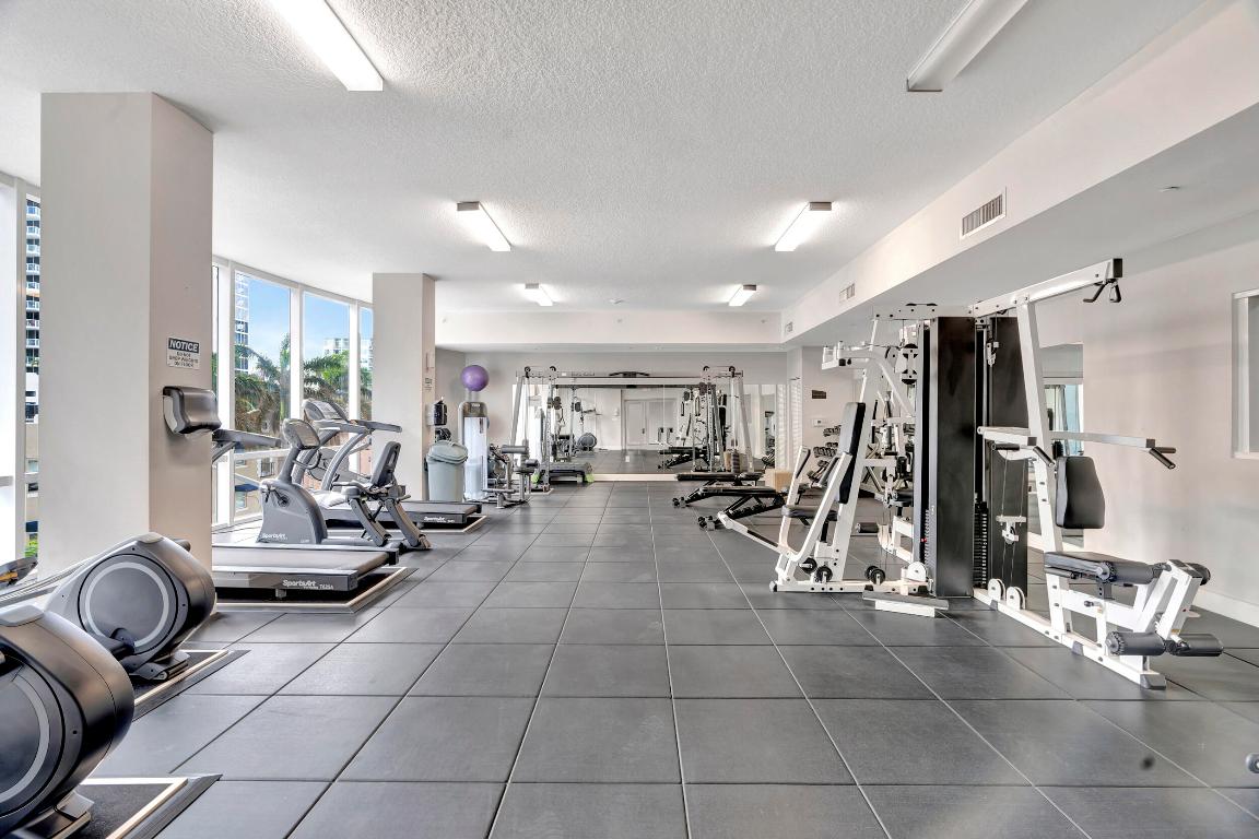 601 NE 23rd Street 1006