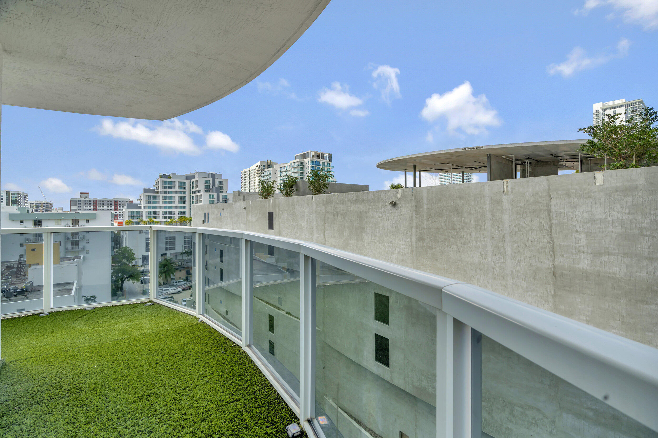 601 NE 23rd Street 1006