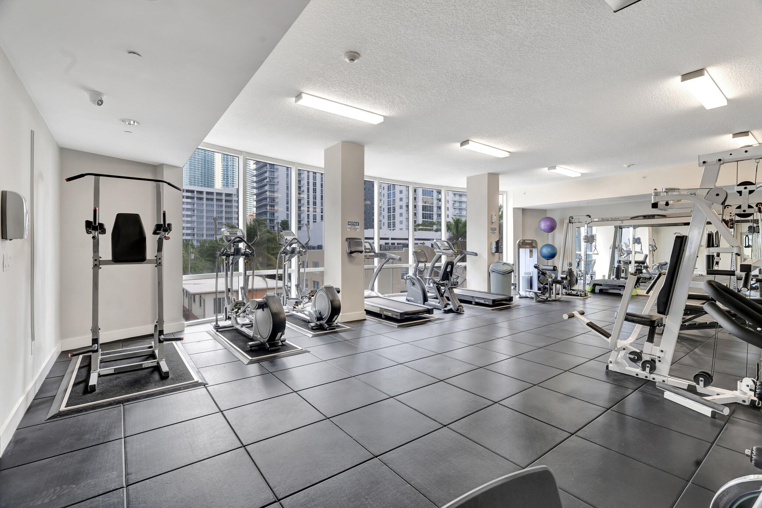 601 NE 23rd Street 1006