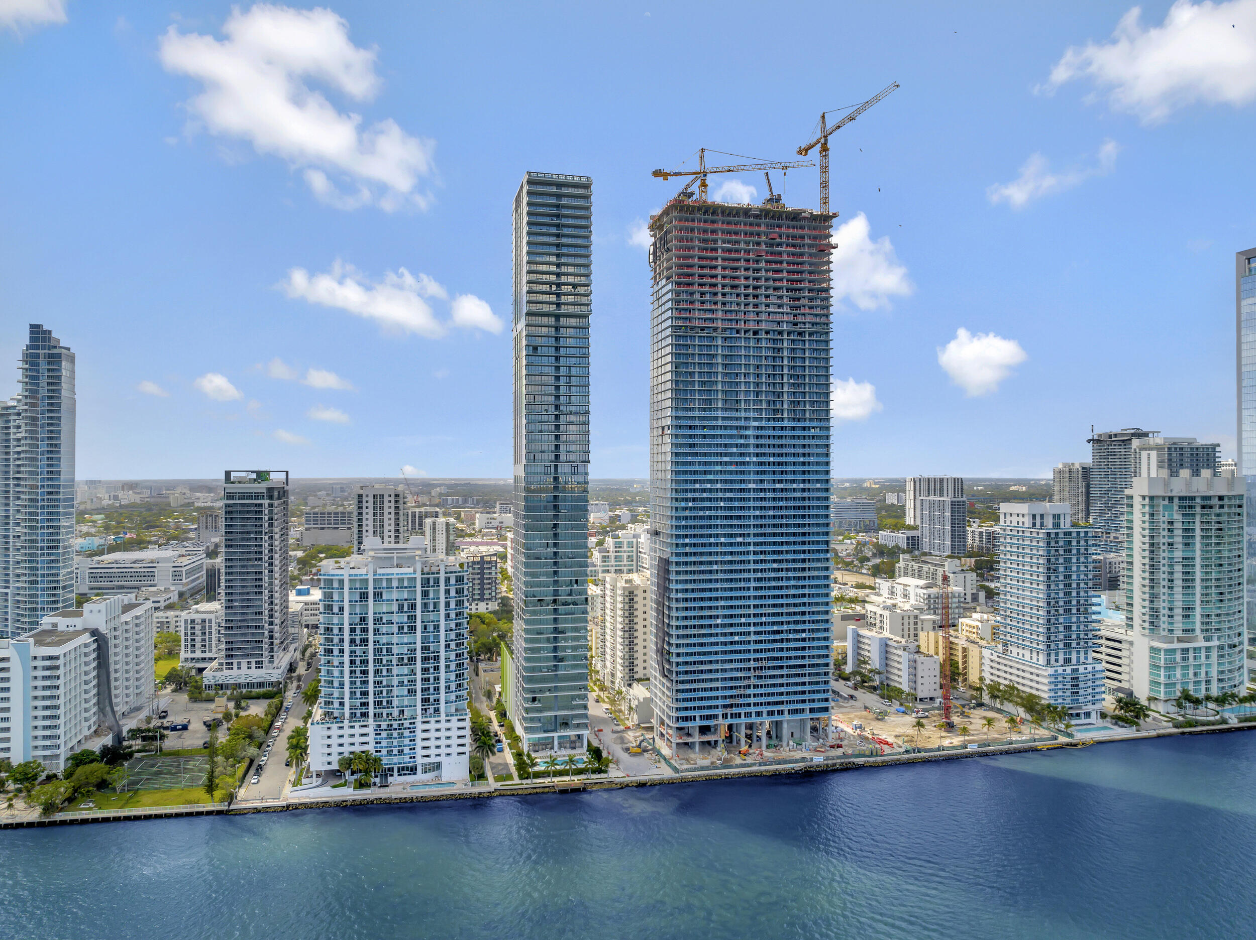 601 NE 23rd Street 1006