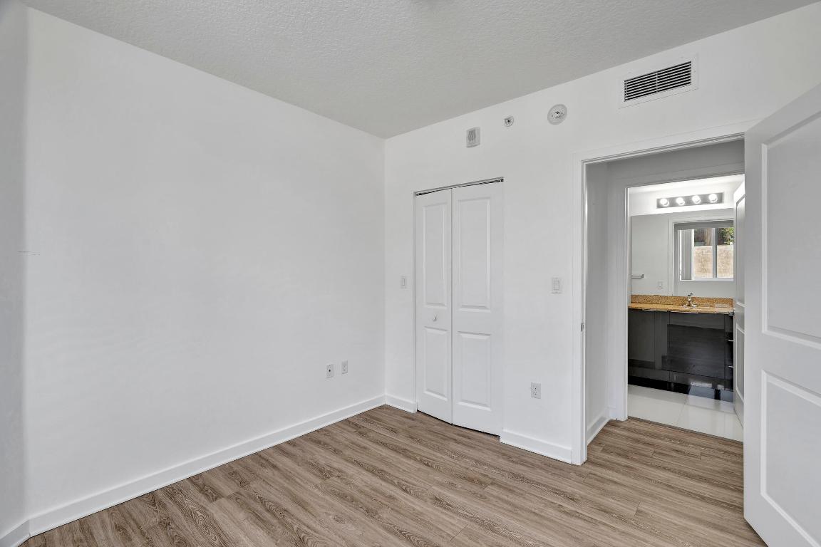 601 NE 23rd Street 1006