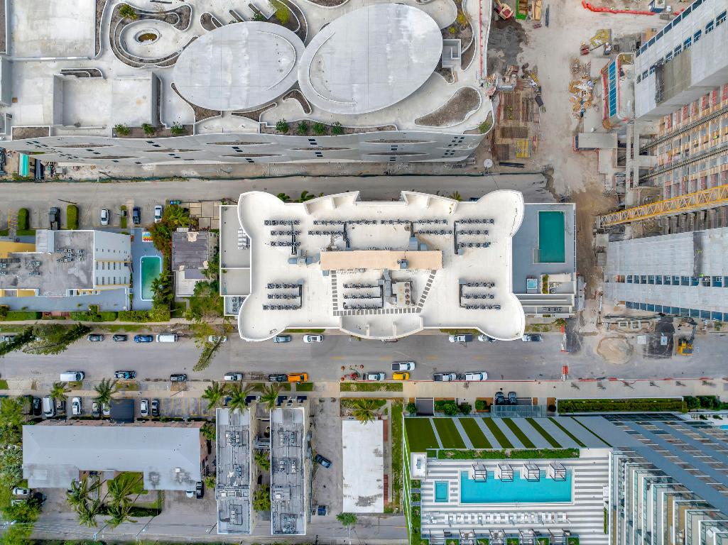 601 NE 23rd Street 1006