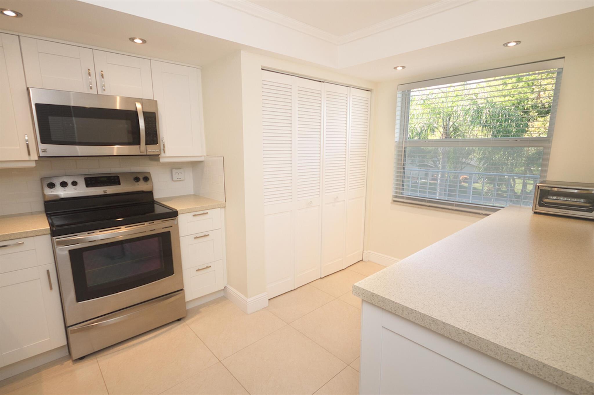 1550 NW 80th Avenue 303