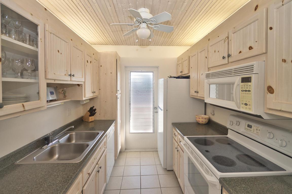 101 NE 19th Avenue 216