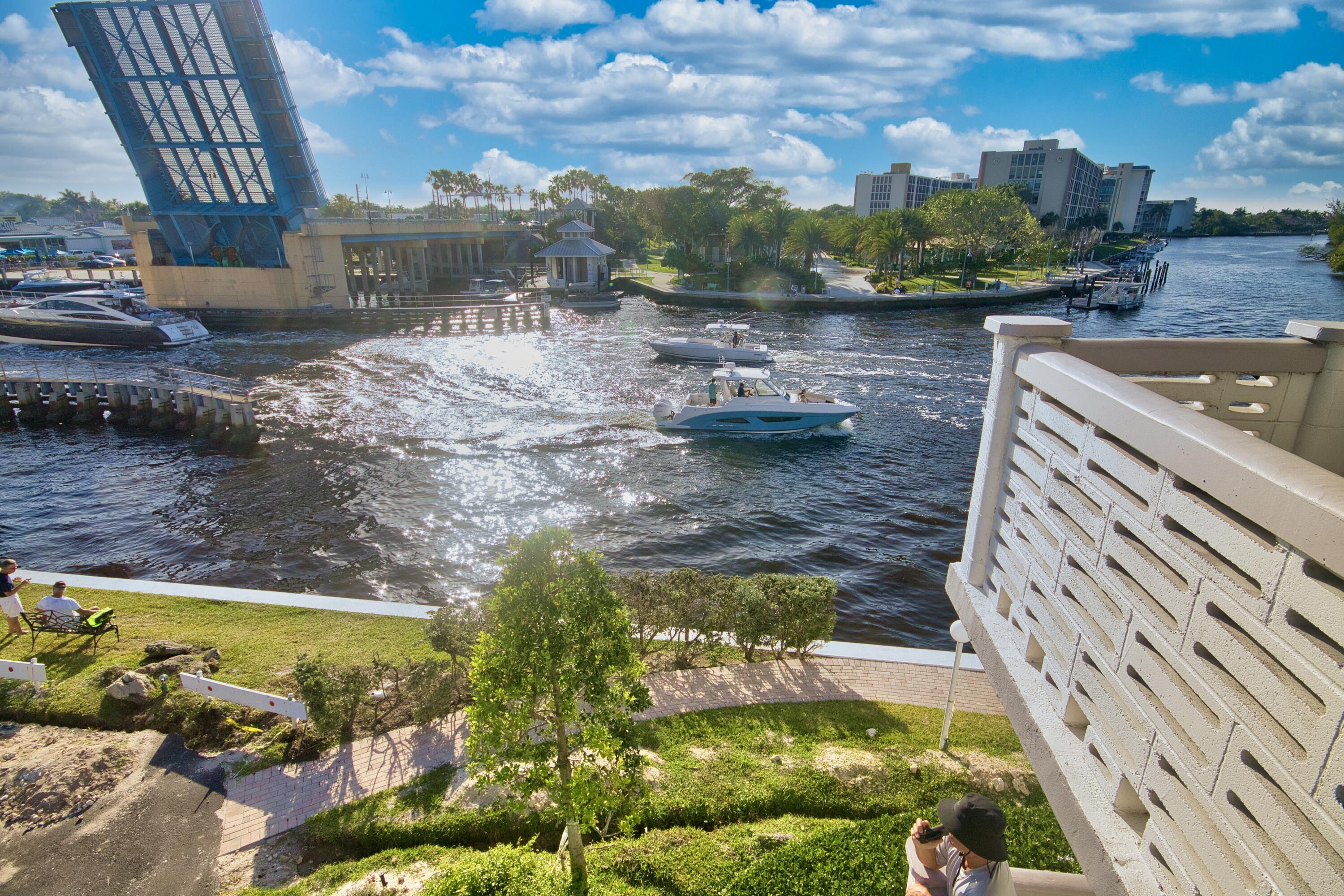 101 NE 19th Avenue 216