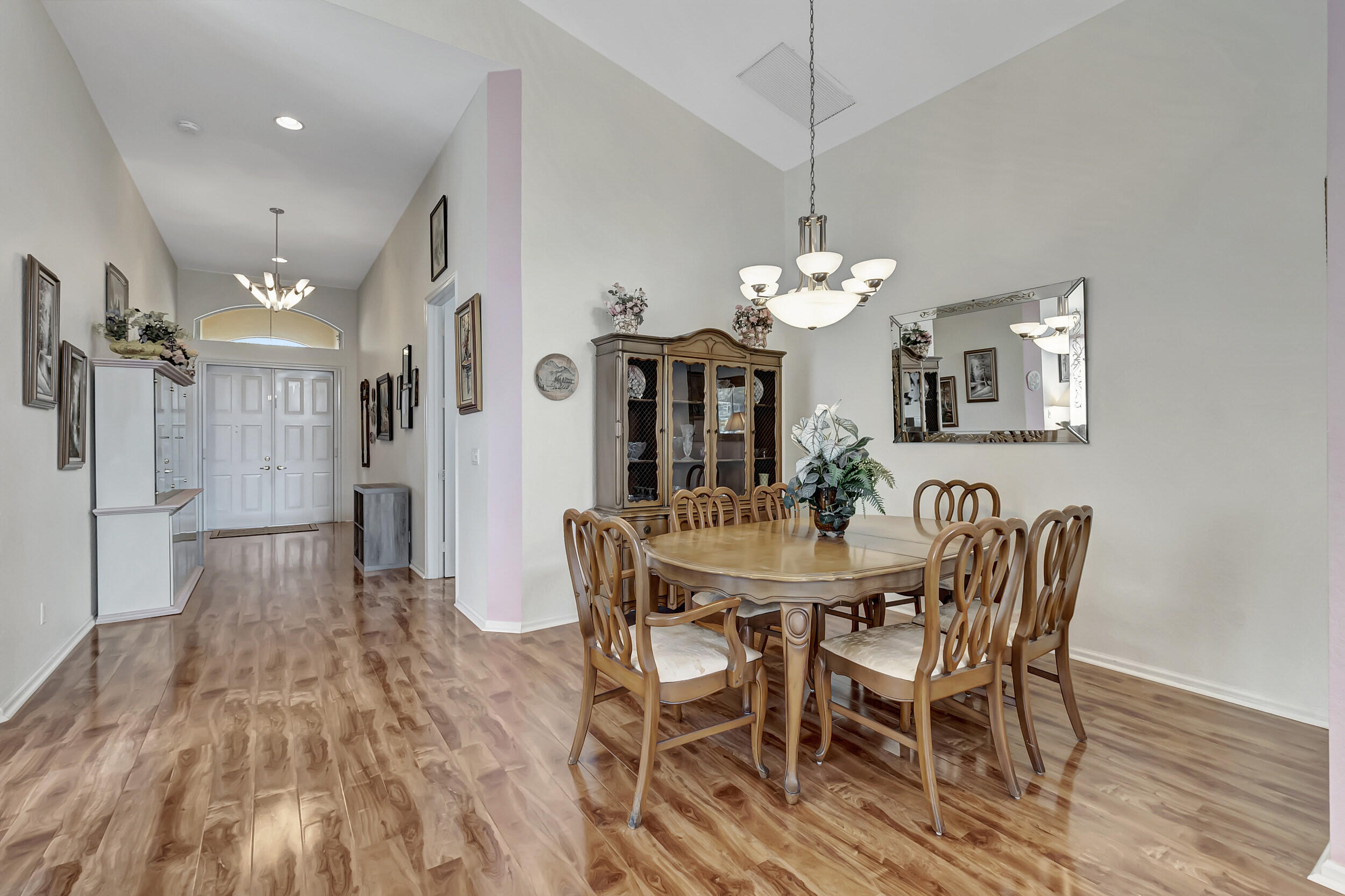 8820 Bellido Circle