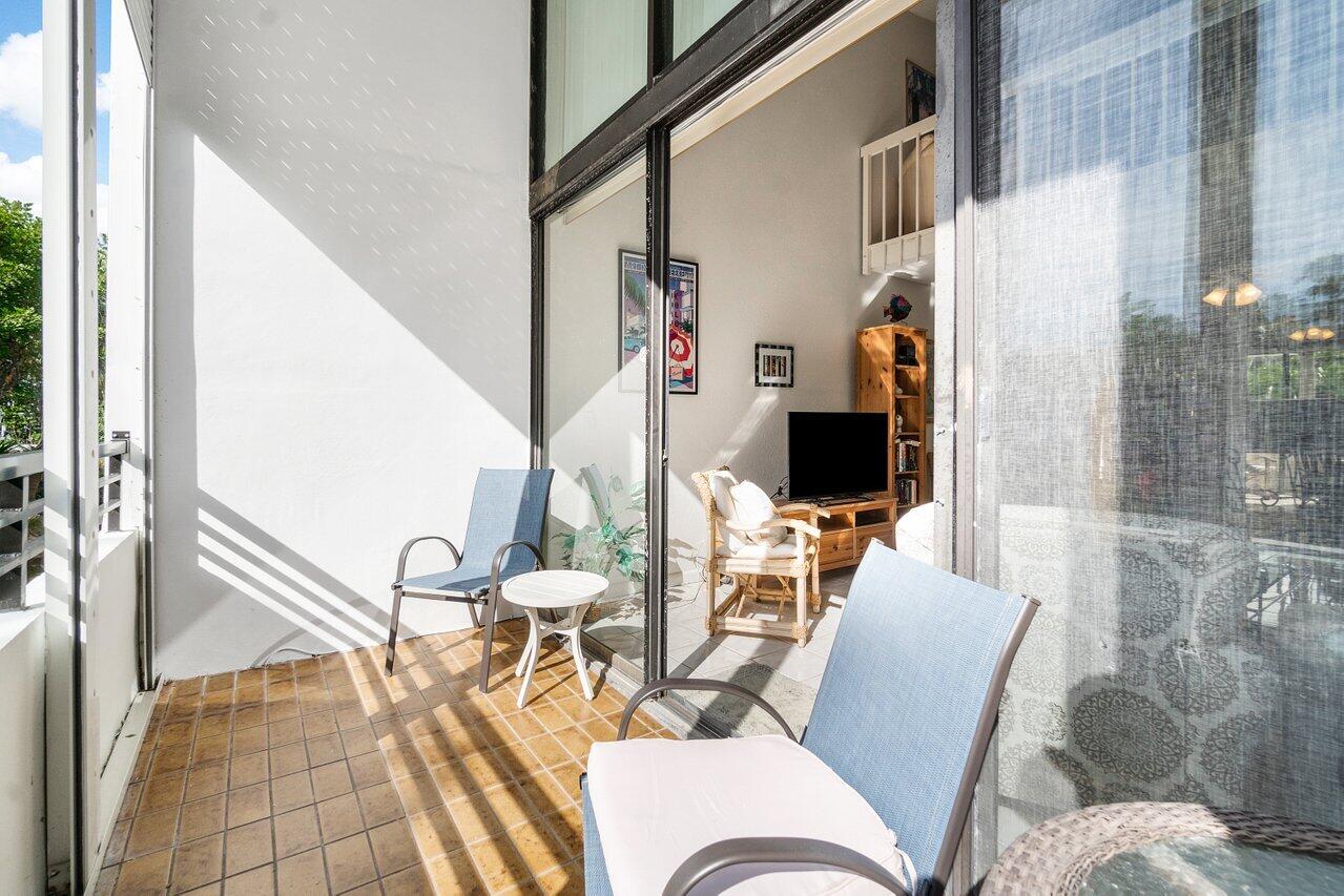 3589 S Ocean Boulevard Boulevard 25