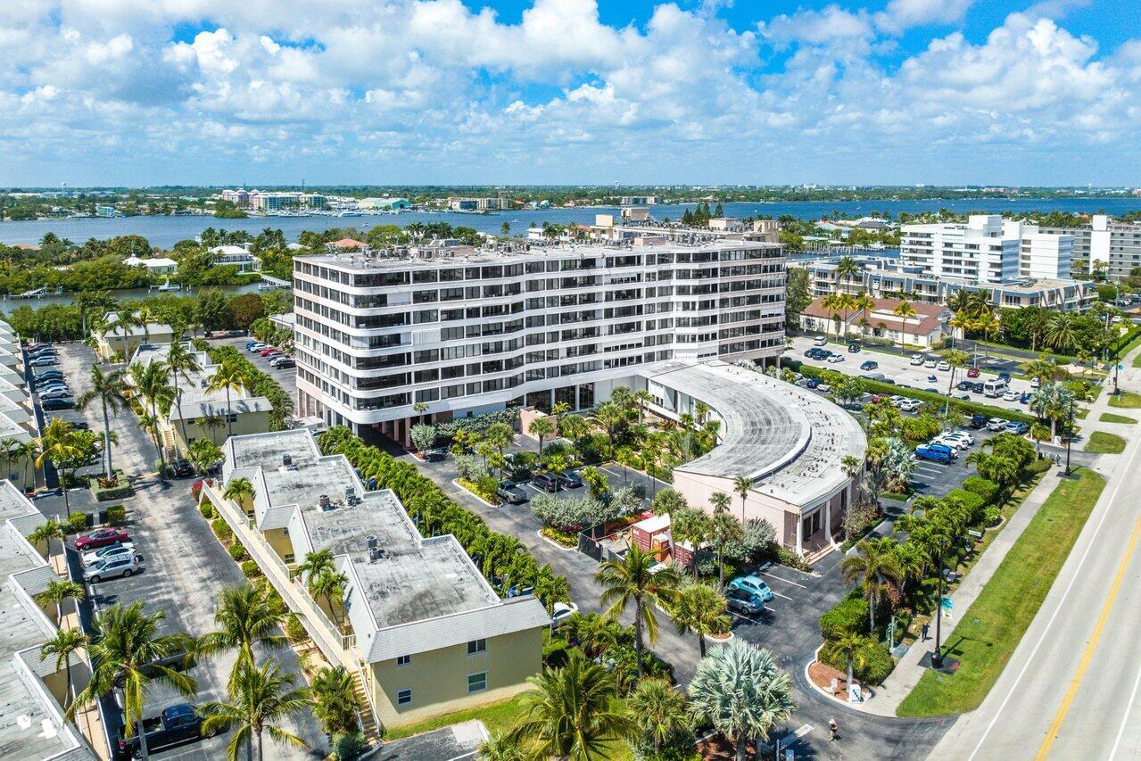 3589 S Ocean Boulevard Boulevard 25