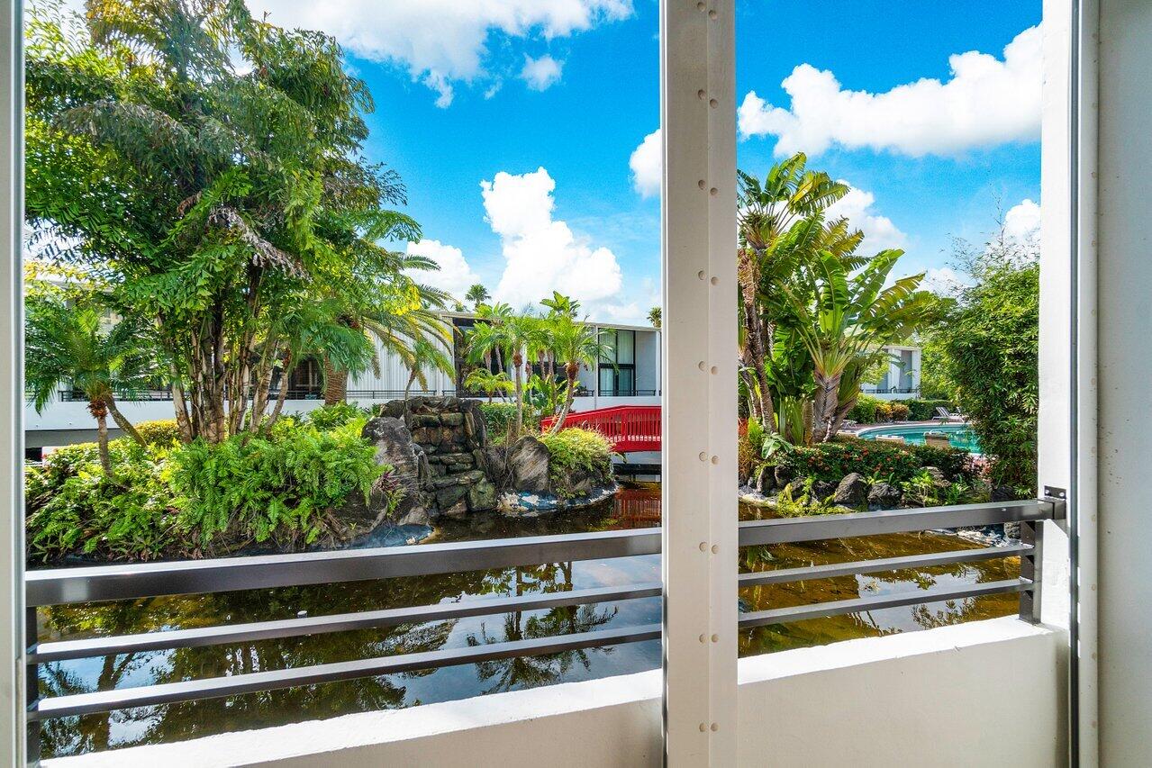 3589 S Ocean Boulevard Boulevard 25