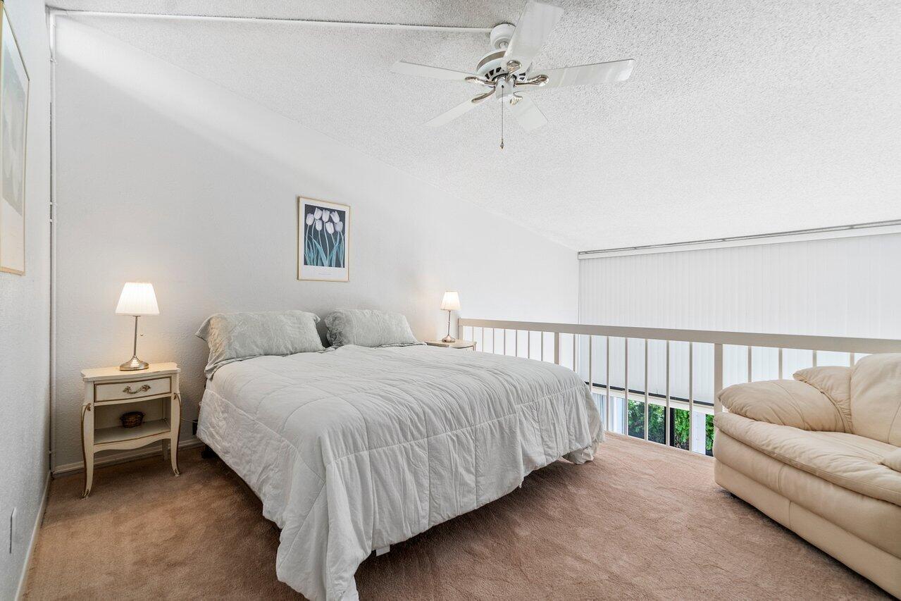 3589 S Ocean Boulevard Boulevard 25