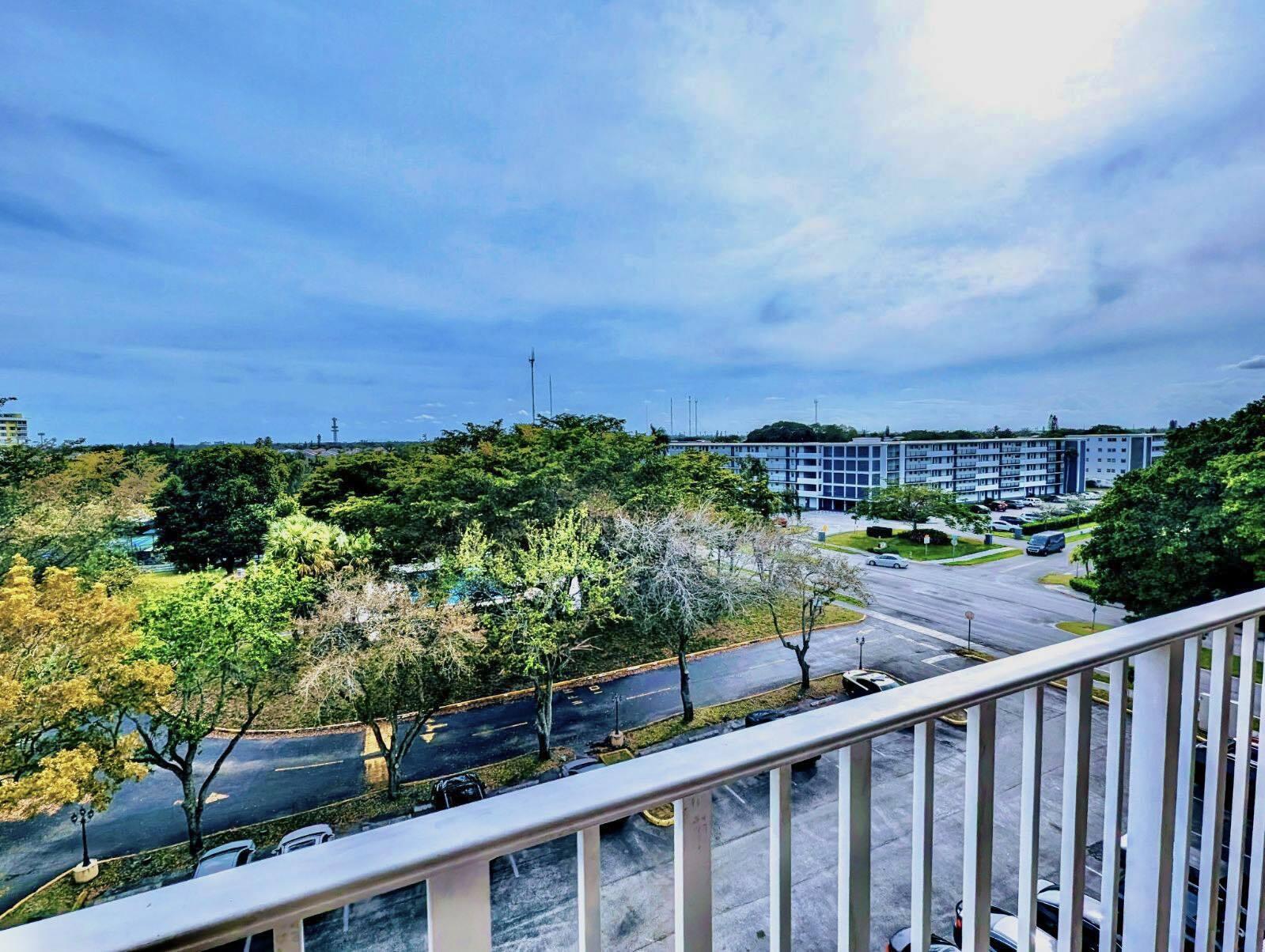 901 Hillcrest Drive 604