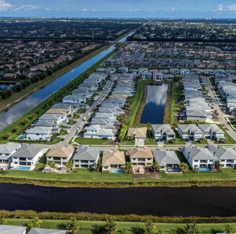 17035 Wandering Wave Avenue