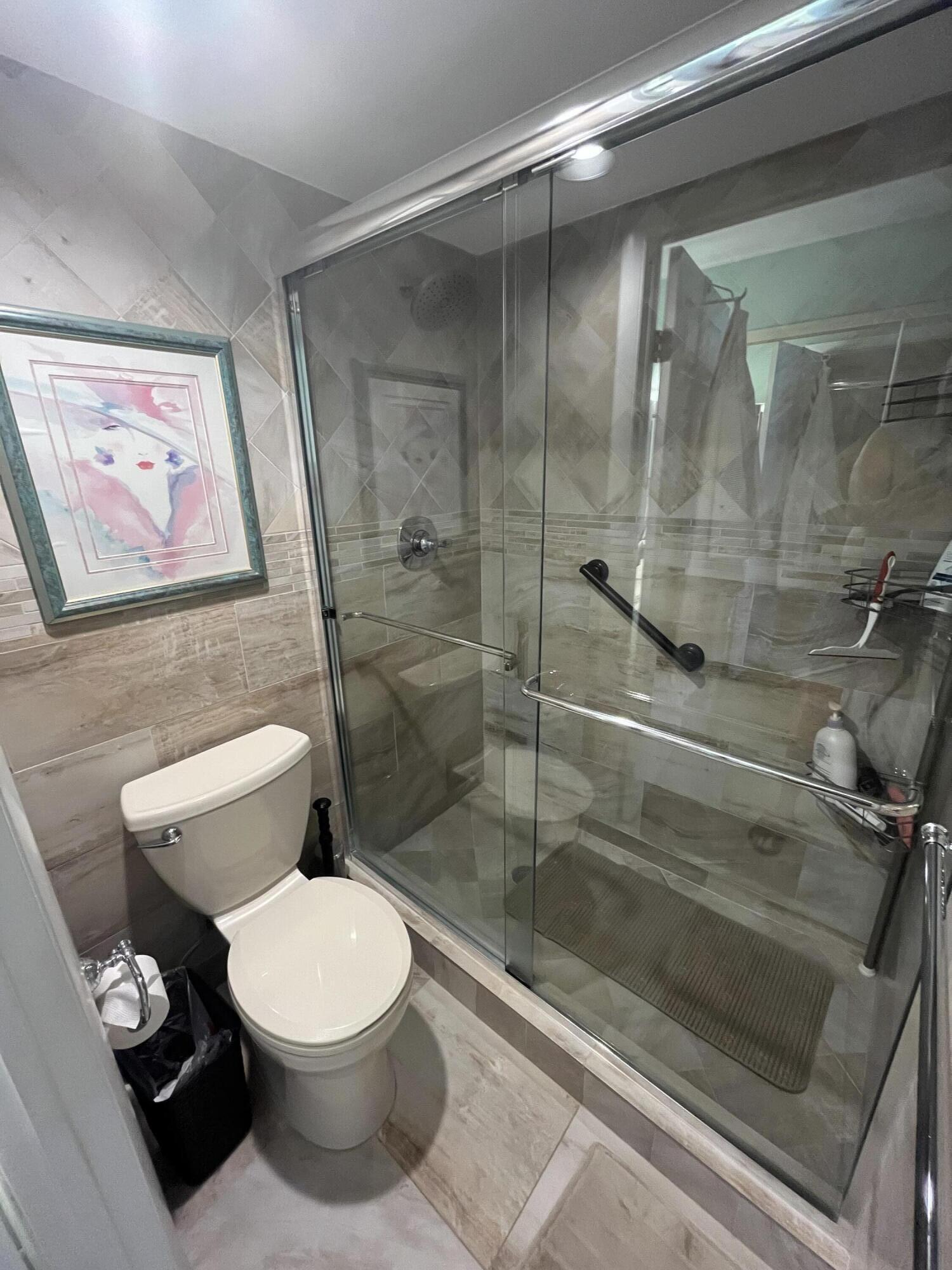 15301 Pembridge Avenue 44