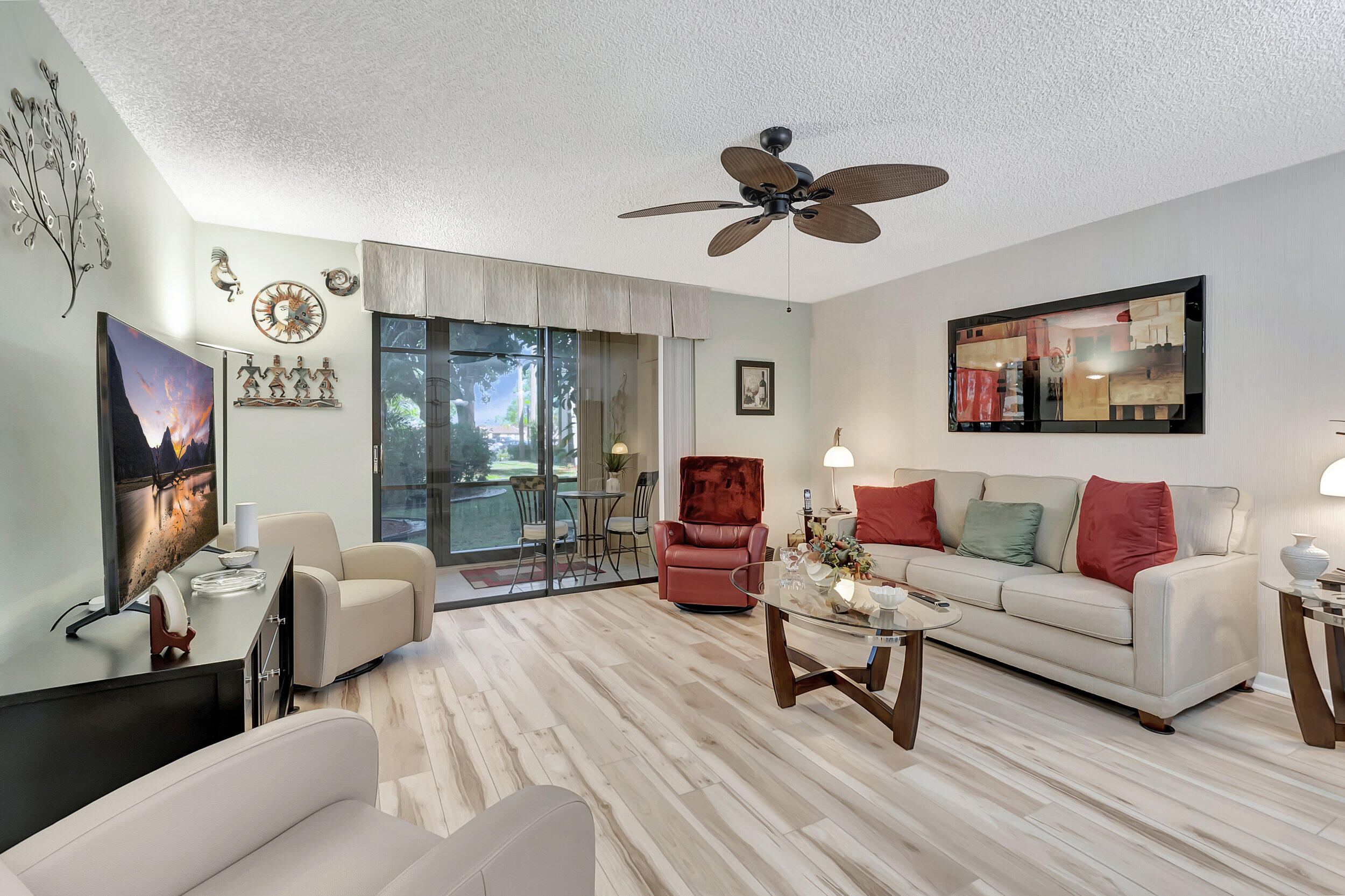 5250 Las Verdes Circle 120