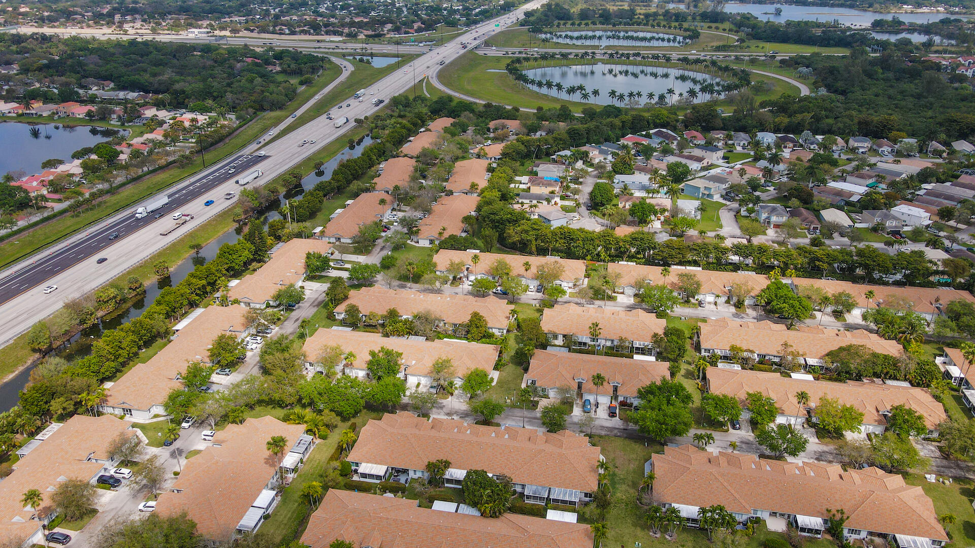 1229 SW 48th Terrace