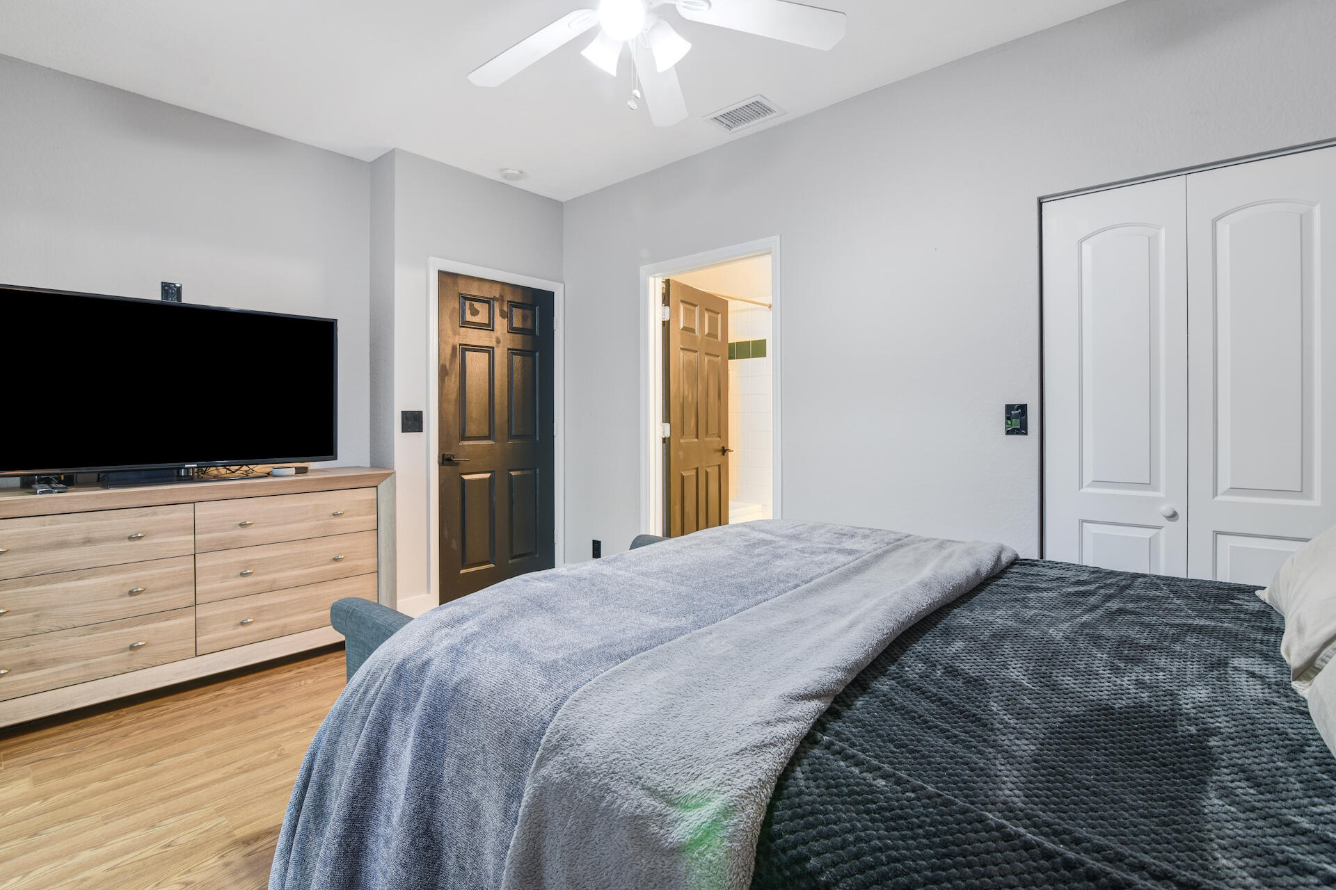 1229 SW 48th Terrace