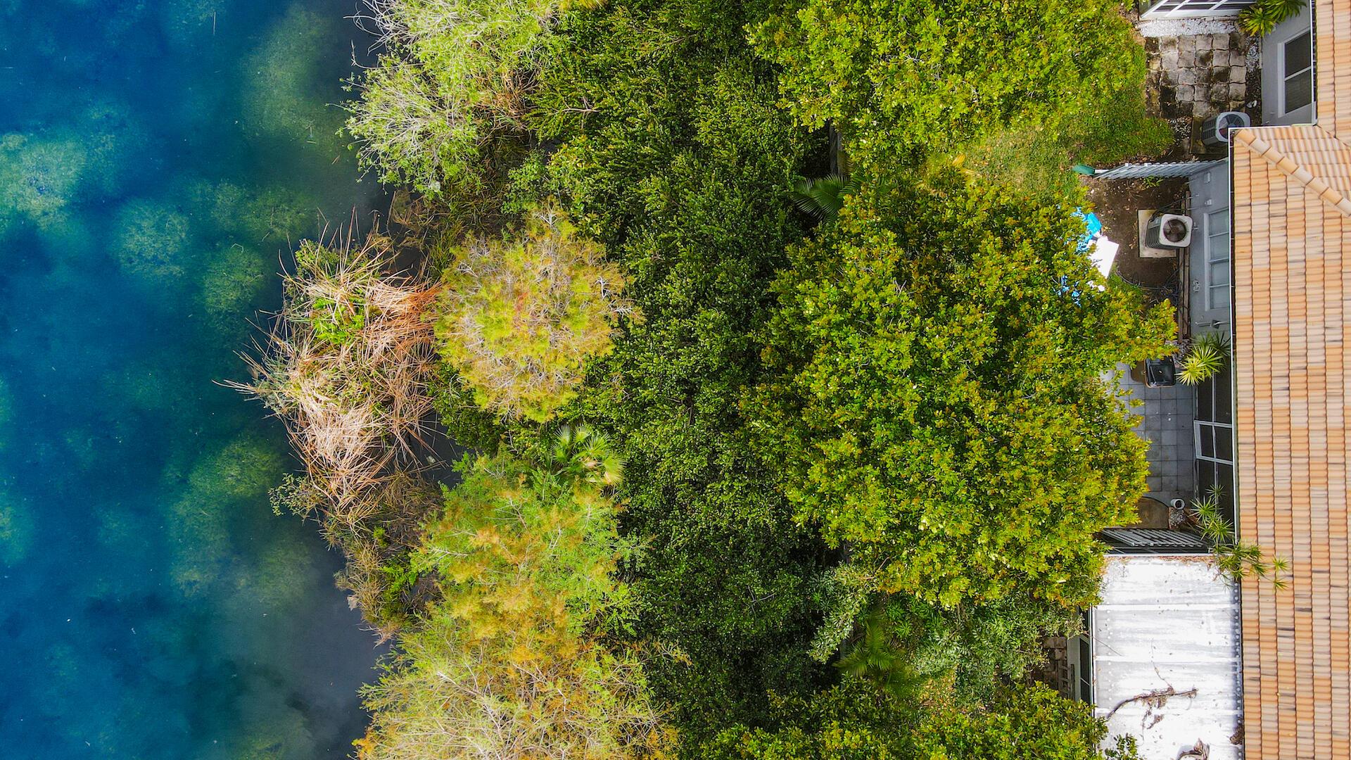 1229 SW 48th Terrace