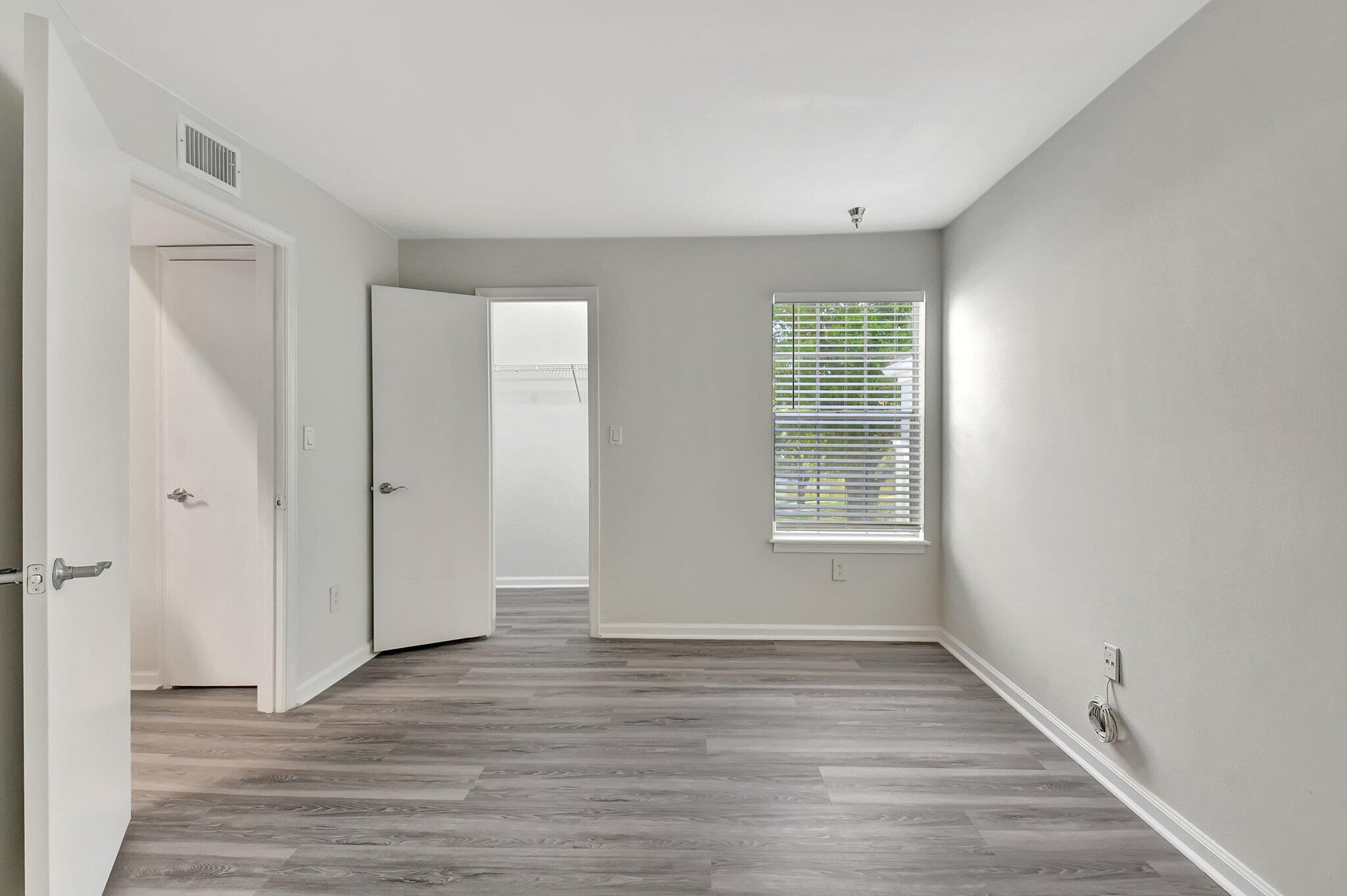1275 Crystal Way L