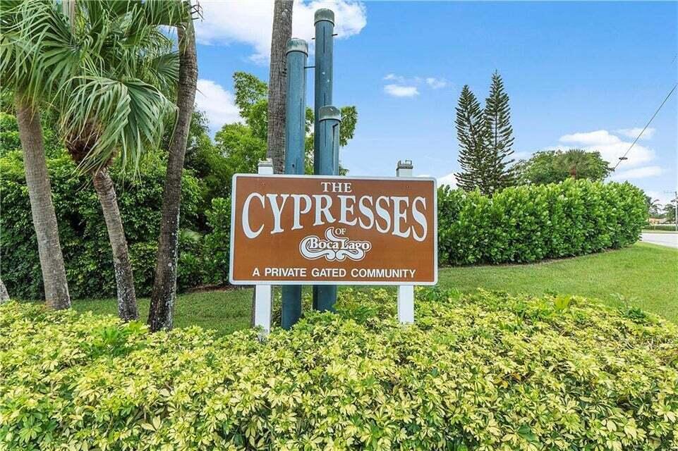 9313 Pecky Cypress Lane 18e