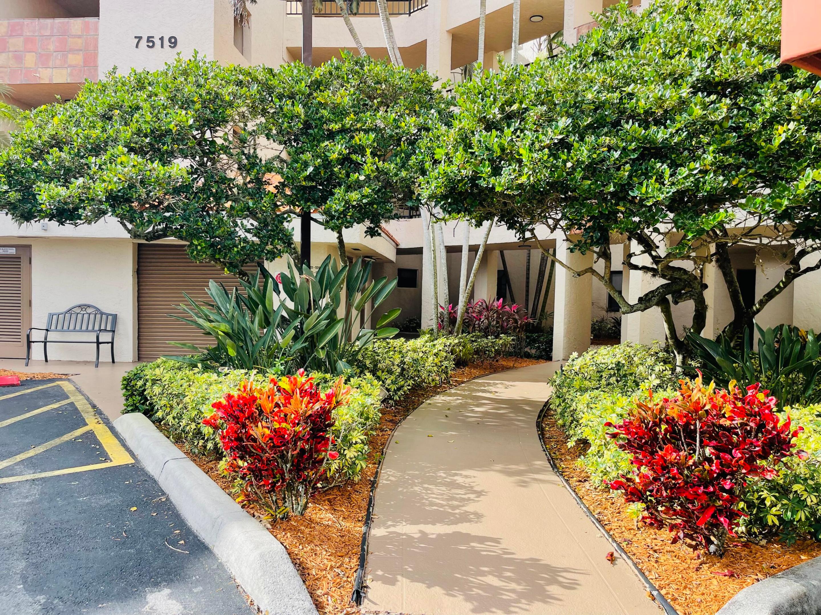 7519 La Paz Boulevard 307