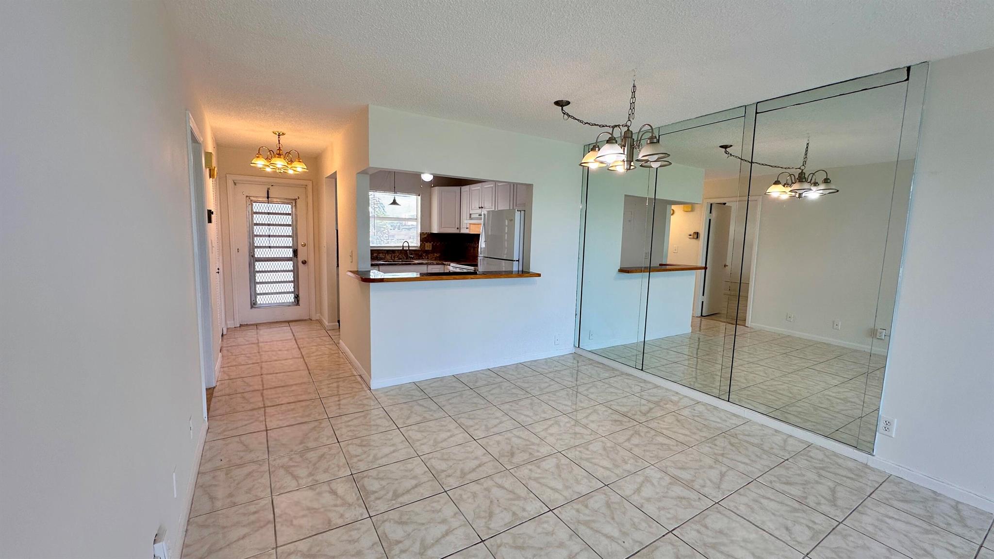 9949 Sandalfoot Boulevard 524