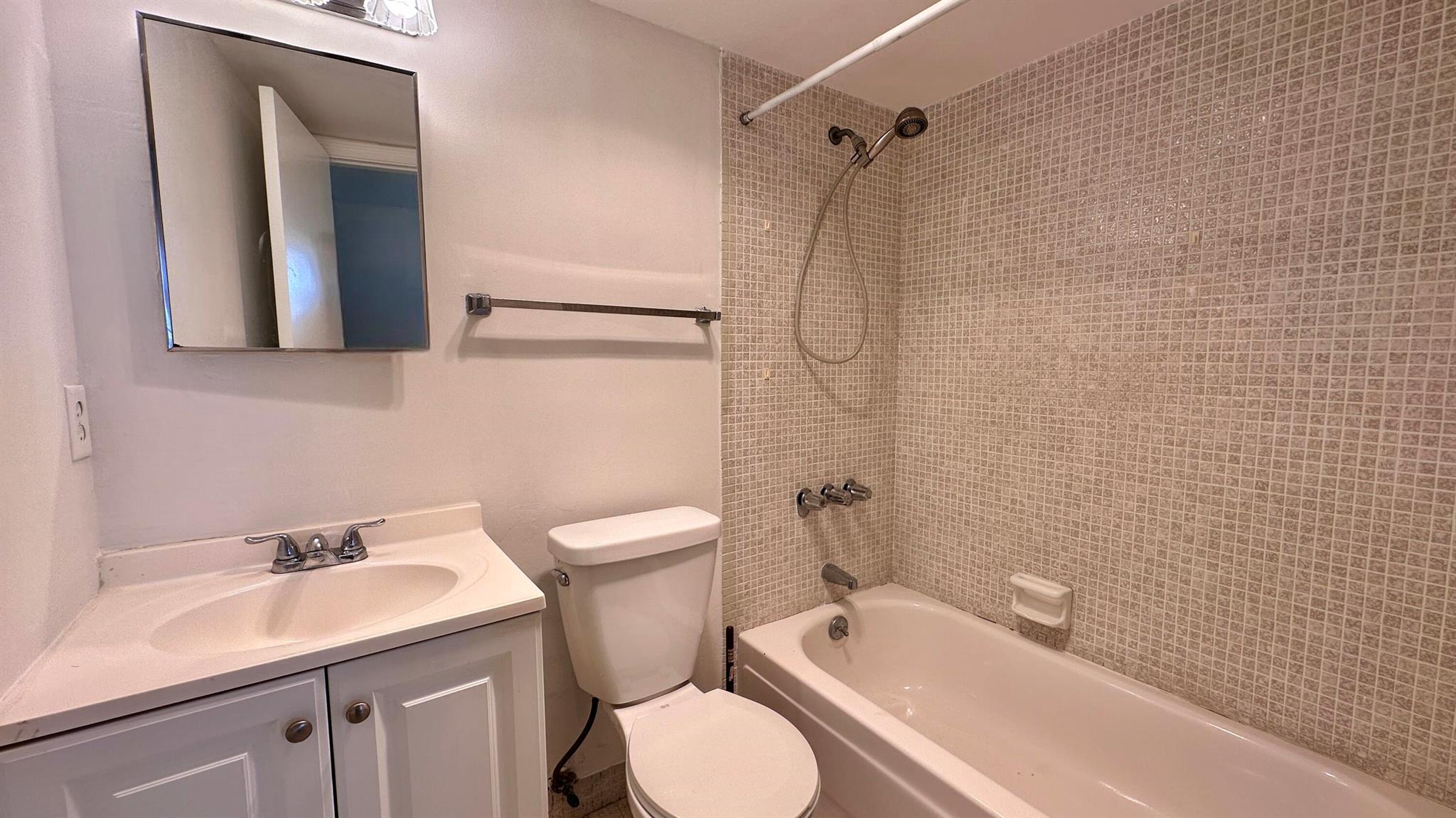 9949 Sandalfoot Boulevard 524