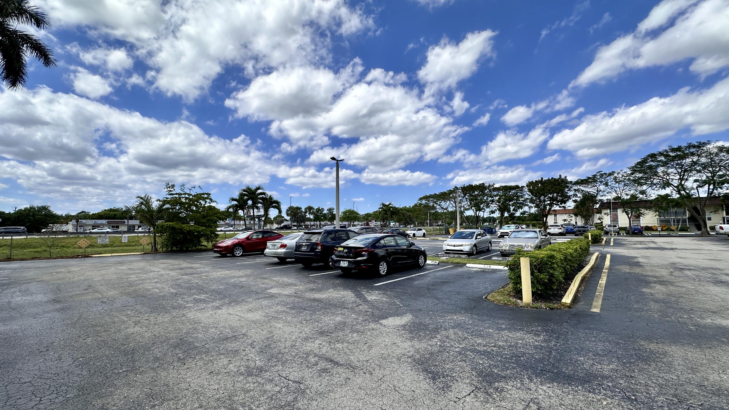 9949 Sandalfoot Boulevard 524