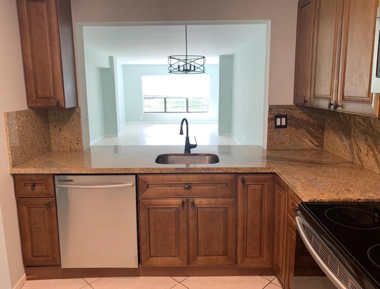 3000 NW 42nd Avenue B207