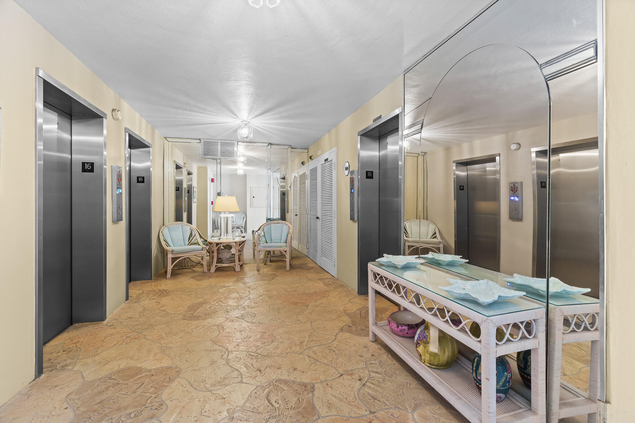 1012 N Ocean Boulevard 1602, Pompano Beach Unit: 1602