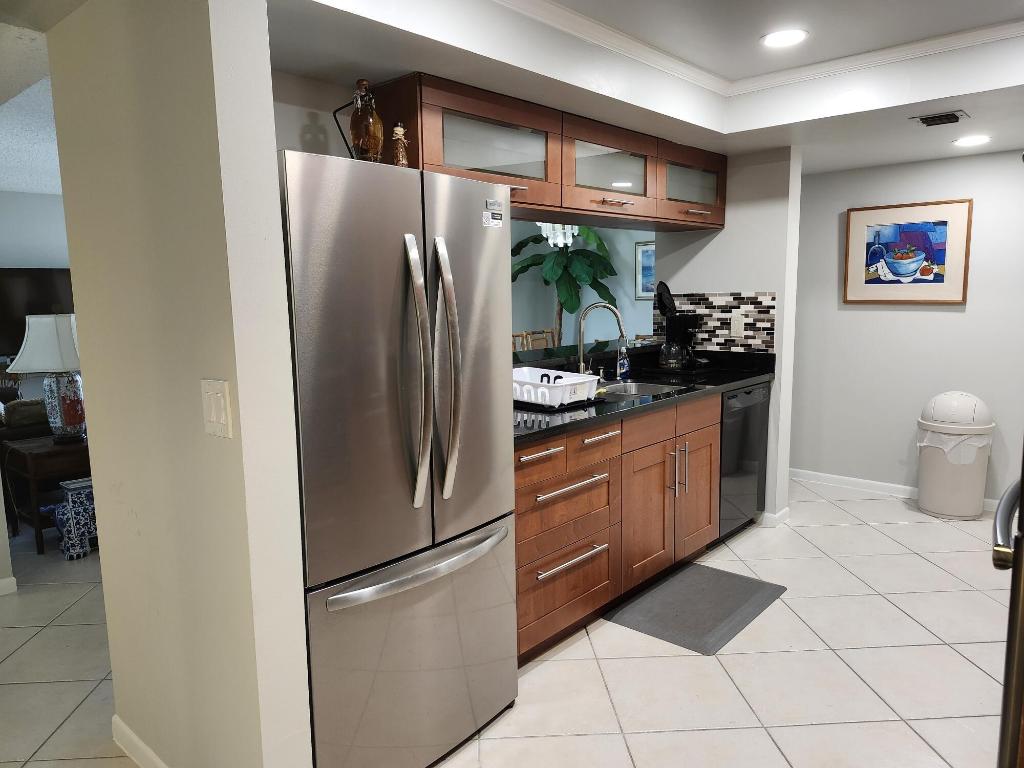 450 Egret Circle 9204